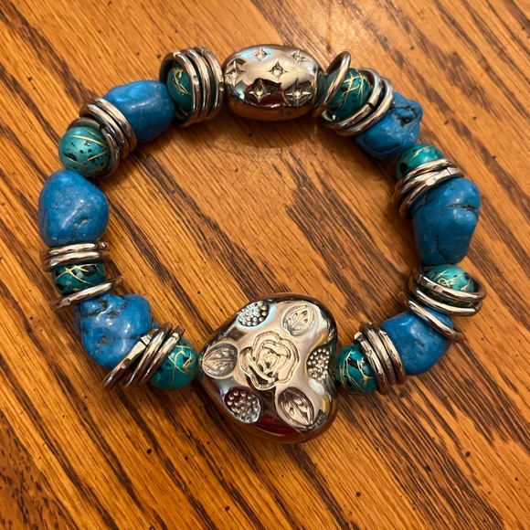 New Silver & Turquoise Chunky Stretch Bracelet with Heart in pouch - Picture 3 of 5